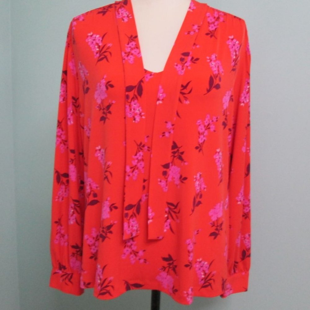 NWT Ann Taylor Size M Women’s Red Floral Tie-Neck Blouse